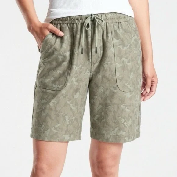 Athleta Farallon Short Bermuda Cotton Camo Olive Green Casual Lounge Travel 0 - Picture 1 of 10
